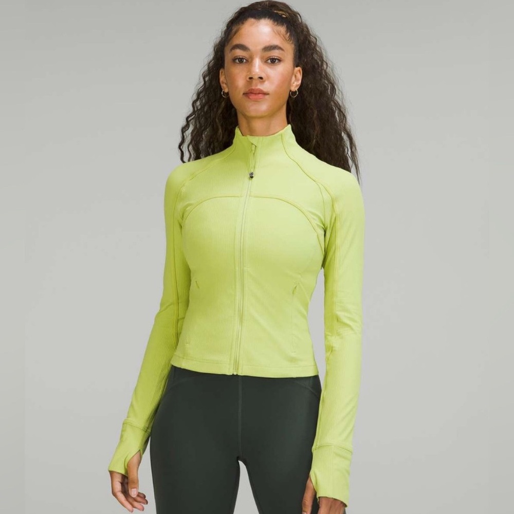 Lululemon Nulu Ribbed Cropped Green Define Jacket
